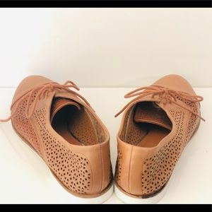 Dolce Vita Saddle Oxfords Tan/Brown 8.5